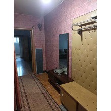 Бичкиня тристаен тухлен ID333